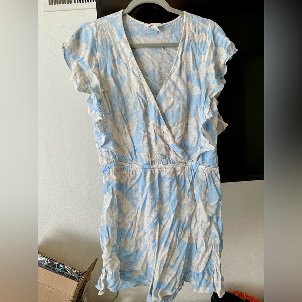 H&M blue & white floral romper/playsuit for sale!